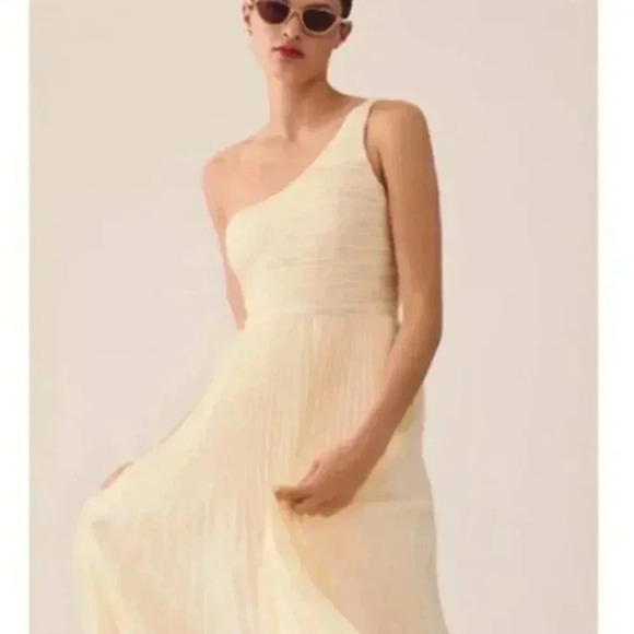 NWT Anthropologie Let Me Be One Shoulder Cream White Pleated Dress Size Small - Picture 5 of 7